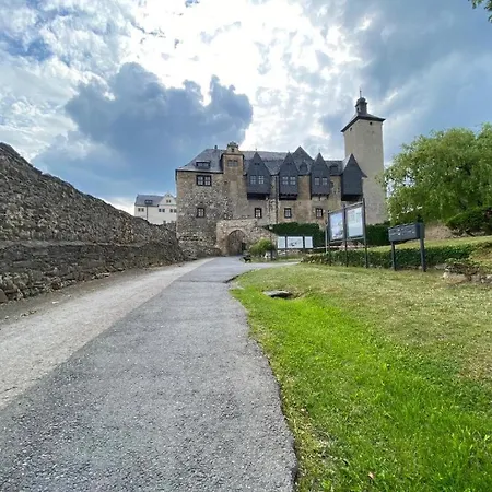 Refugium Am Schlossberg In Der Burgstadt